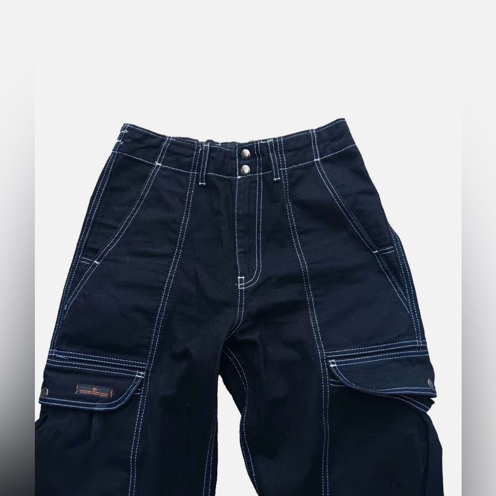 Jeans - Picture 2 of 3